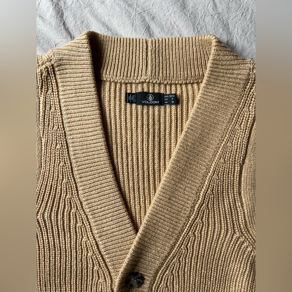 NWT Volcom Sweater Vest - Picture 4 of 7